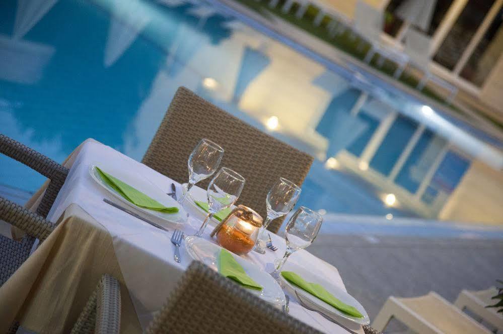 Blue Sky Apartment Agia Marina Екстериор снимка